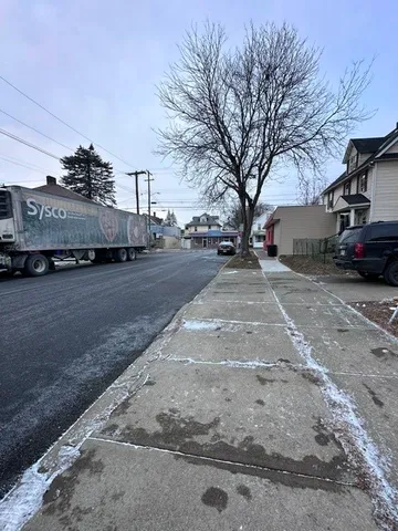 $1,800 | 40 Howard Avenue, Binghamton, NY 13904