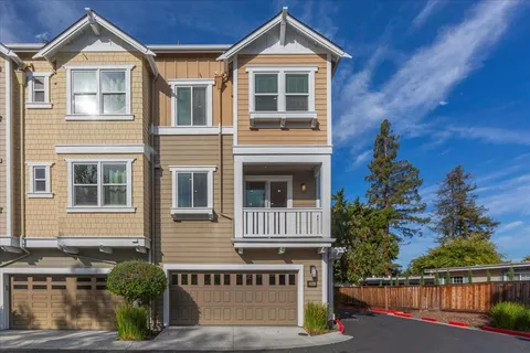 $1,788,888 | 2041 Atlas Loop, Mountain View, CA 94043