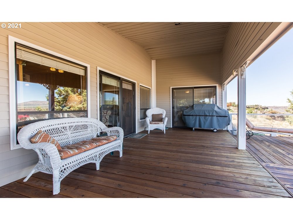 5660 Southwest Rim Road Terrebonne, OR 97760 - Photo 12 of 24 Gallery Image 12