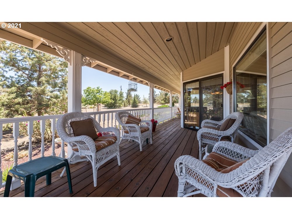 5660 Southwest Rim Road Terrebonne, OR 97760 - Photo 10 of 24 Gallery Image 10