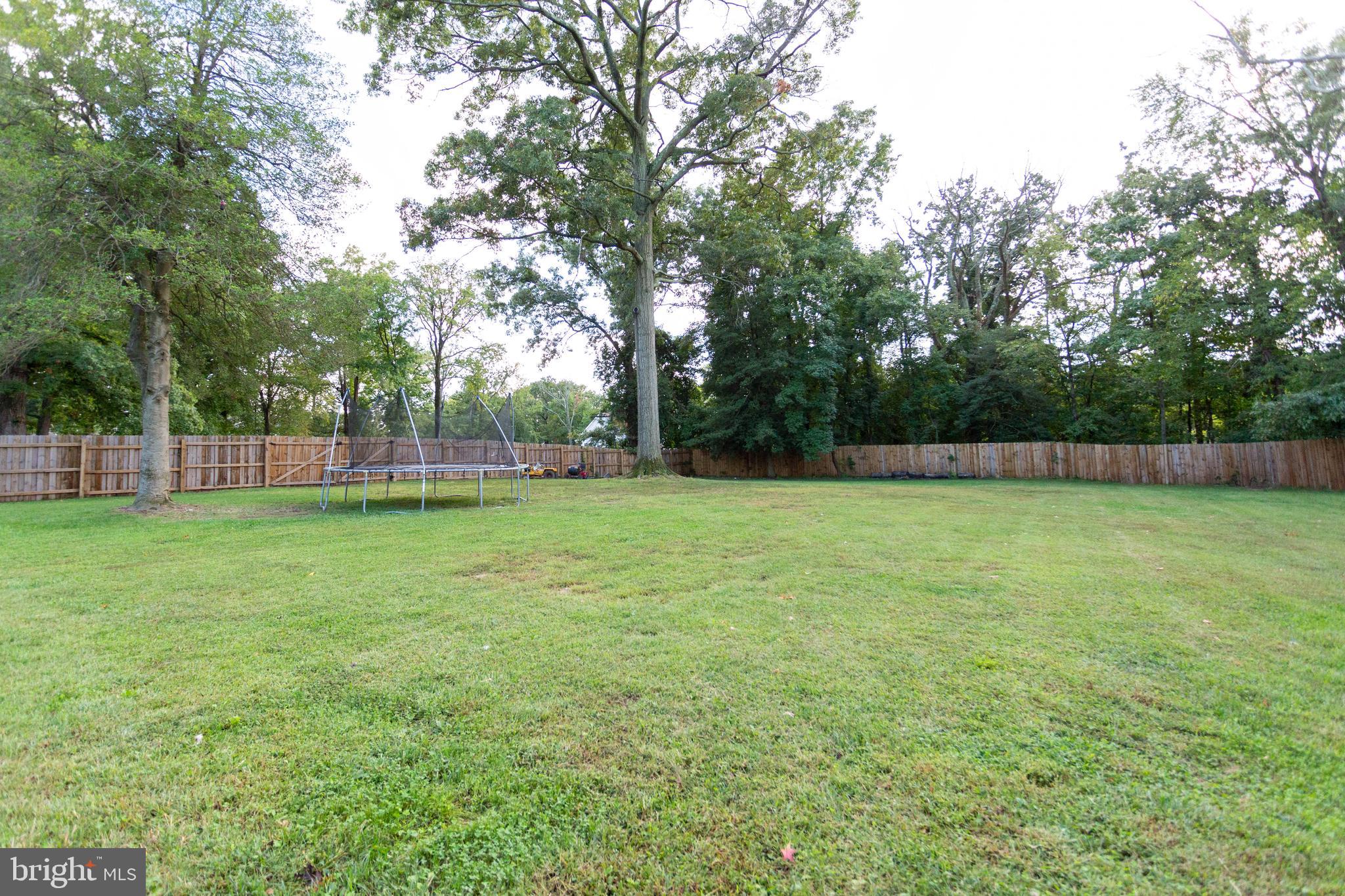 1398 Waterford Road Baltimore, MD 21221 - Photo 8 of 39 Gallery Image 8