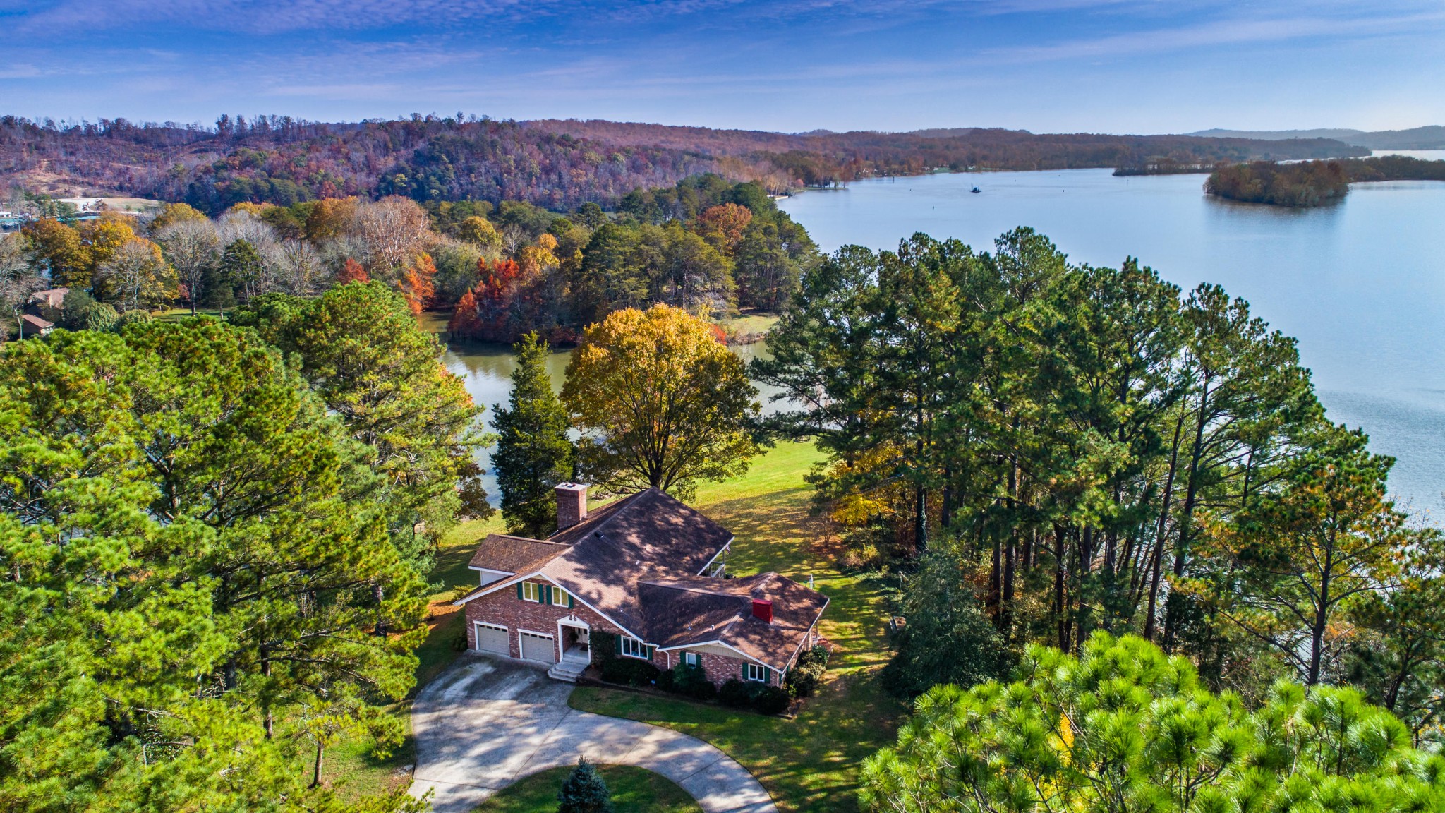 237 Mainsail Road Kingston, TN 37763 - Photo 1 of 30 Gallery Image 1