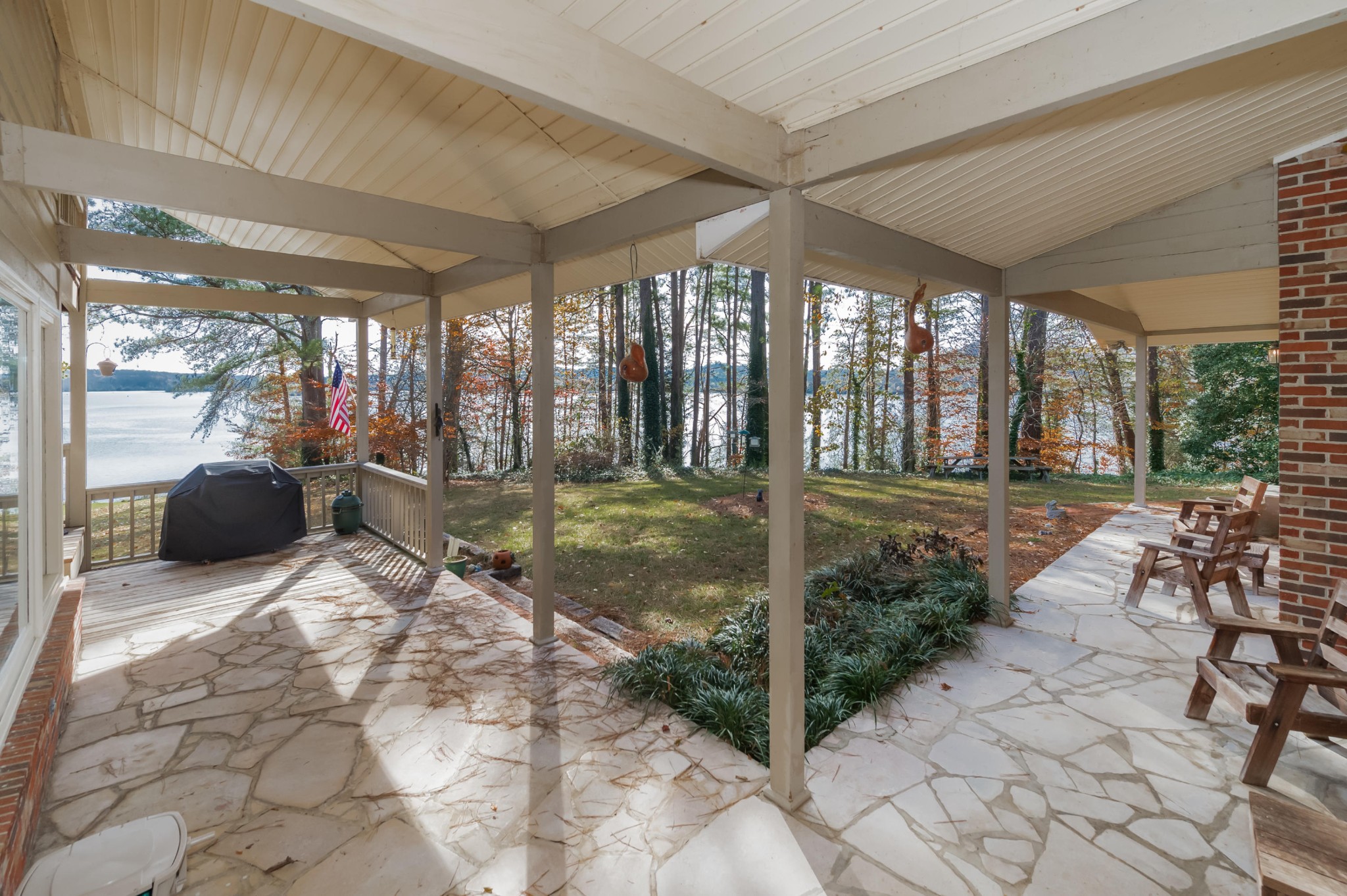 237 Mainsail Road Kingston, TN 37763 - Photo 3 of 30 Gallery Image 3