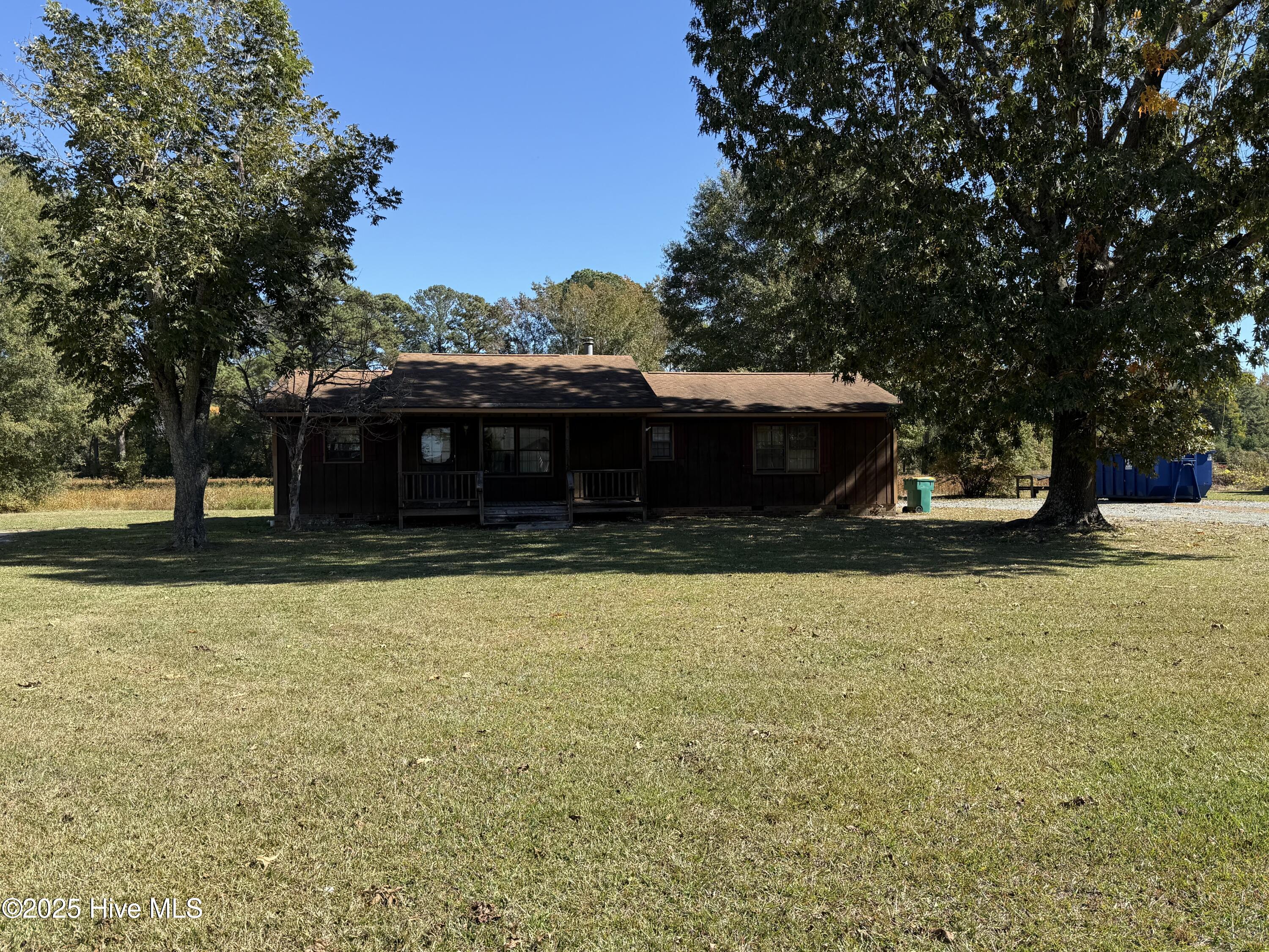 412 West Main Street Micro, NC 27576 - Photo 2 of 2 IMG_0345