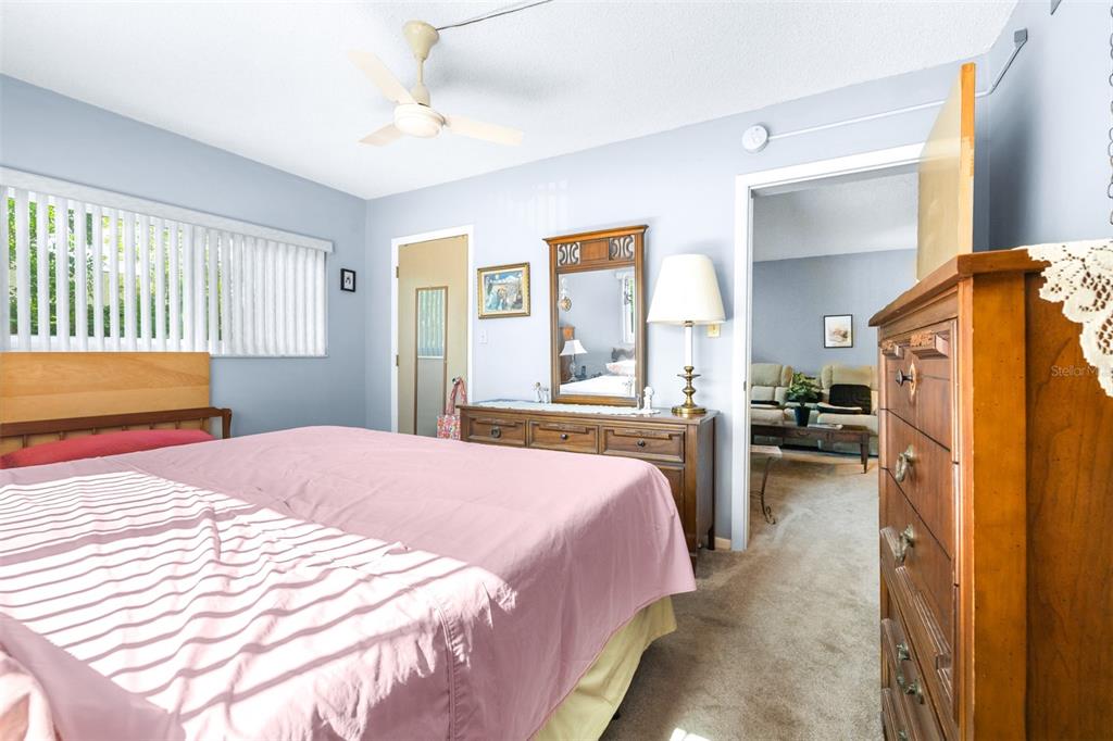 2001 Greenbriar Boulevard, Unit 1 Clearwater, FL 33763 - Photo 33 of 53