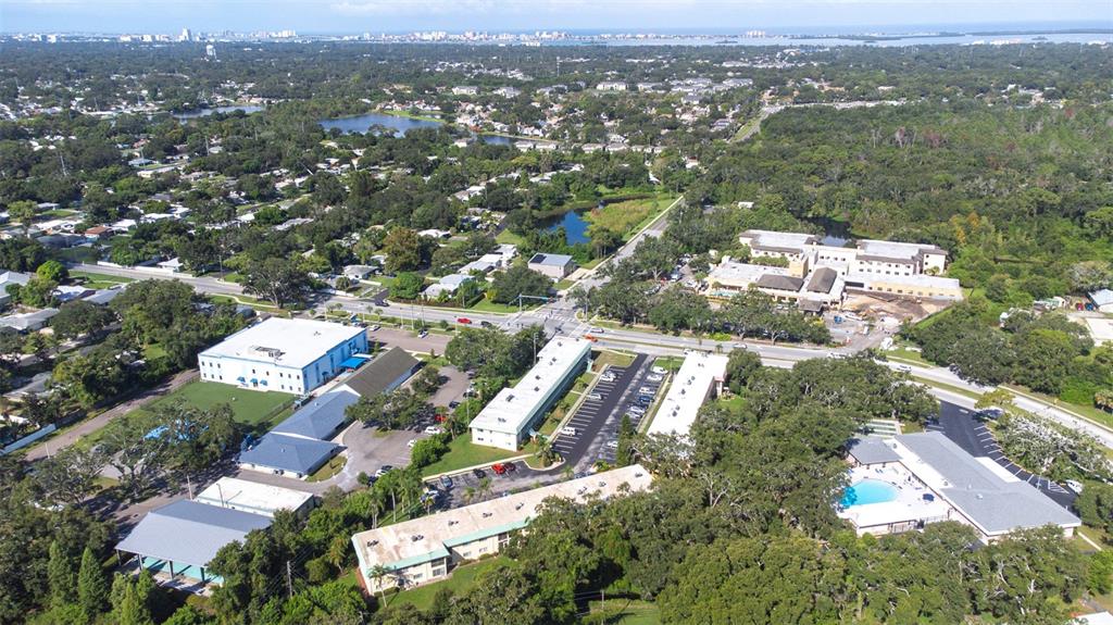 2001 Greenbriar Boulevard, Unit 1 Clearwater, FL 33763 - Photo 48 of 53