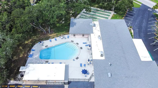 $99,900 | 2001 Greenbriar Boulevard, Unit 1, Clearwater, FL 33763