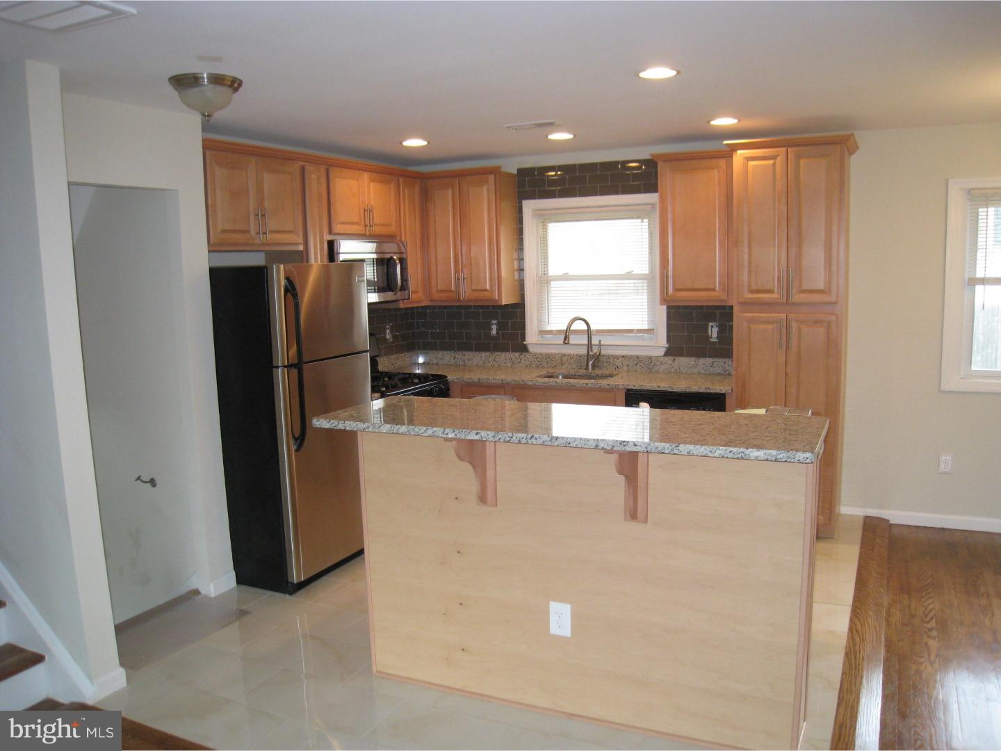 32 Evergreen Road Stratford, NJ 08084 - Photo 2 of 25 Gallery Image 2