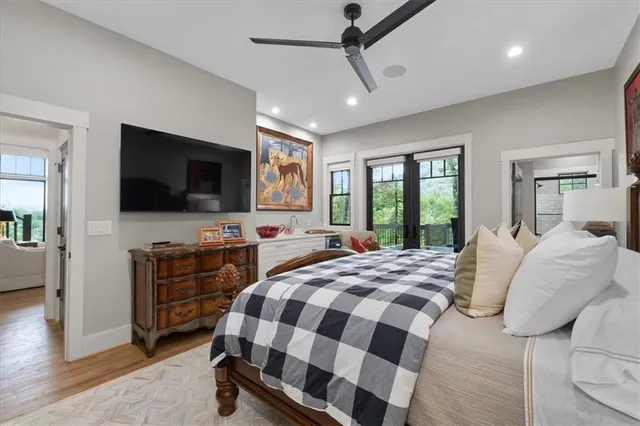 $1,875,000 | 207 Utana Blfs Trail, Ellijay, GA 30540