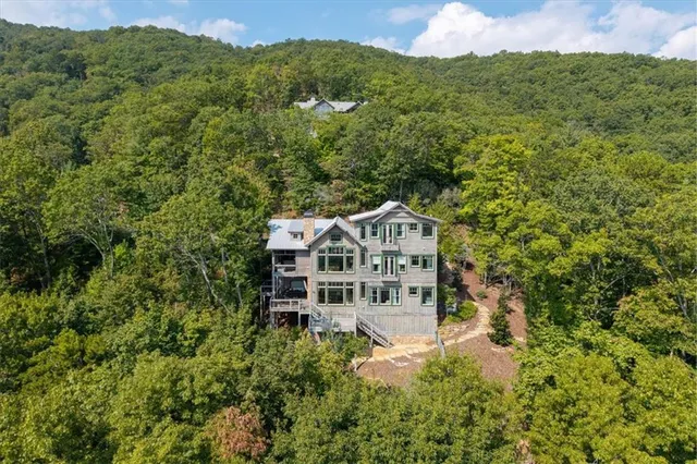 $1,875,000 | 207 Utana Blfs Trail, Ellijay, GA 30540