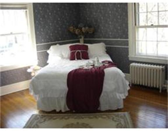 12 Algonquin Road Worcester, MA 01609 - Photo 15 of 22 Gallery Image 15