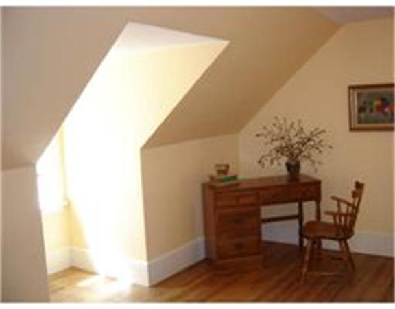 12 Algonquin Road Worcester, MA 01609 - Photo 18 of 22 Gallery Image 18