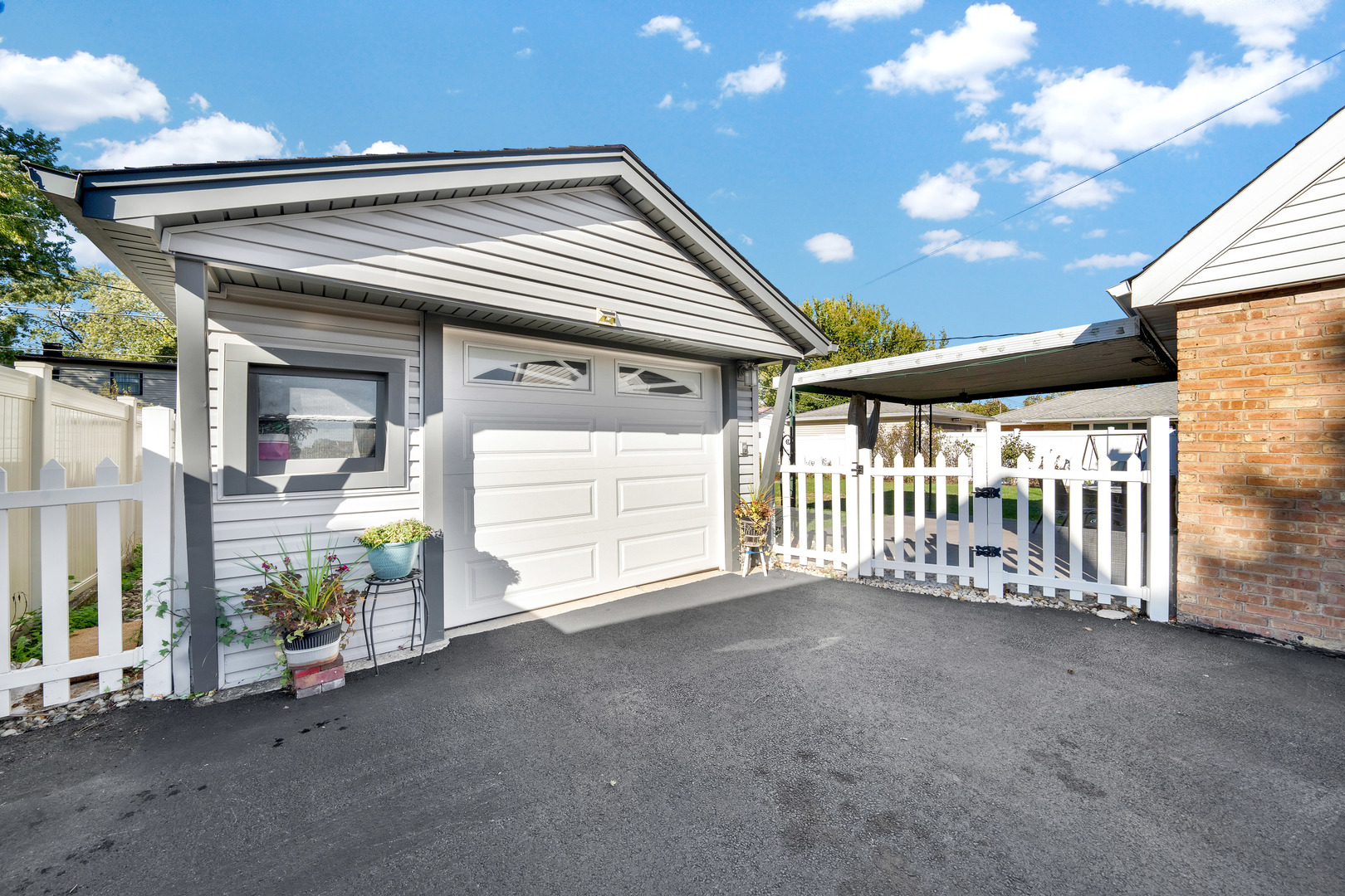 8912 Windsor Lane Bridgeview, IL 60455 - Photo 20 of 25 a view of a house with a porch