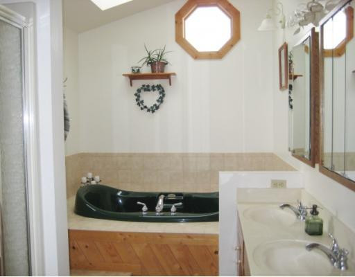 10066 Boyce Road Chelsea, MI 48118 - Photo 6 of 10 Photo 6