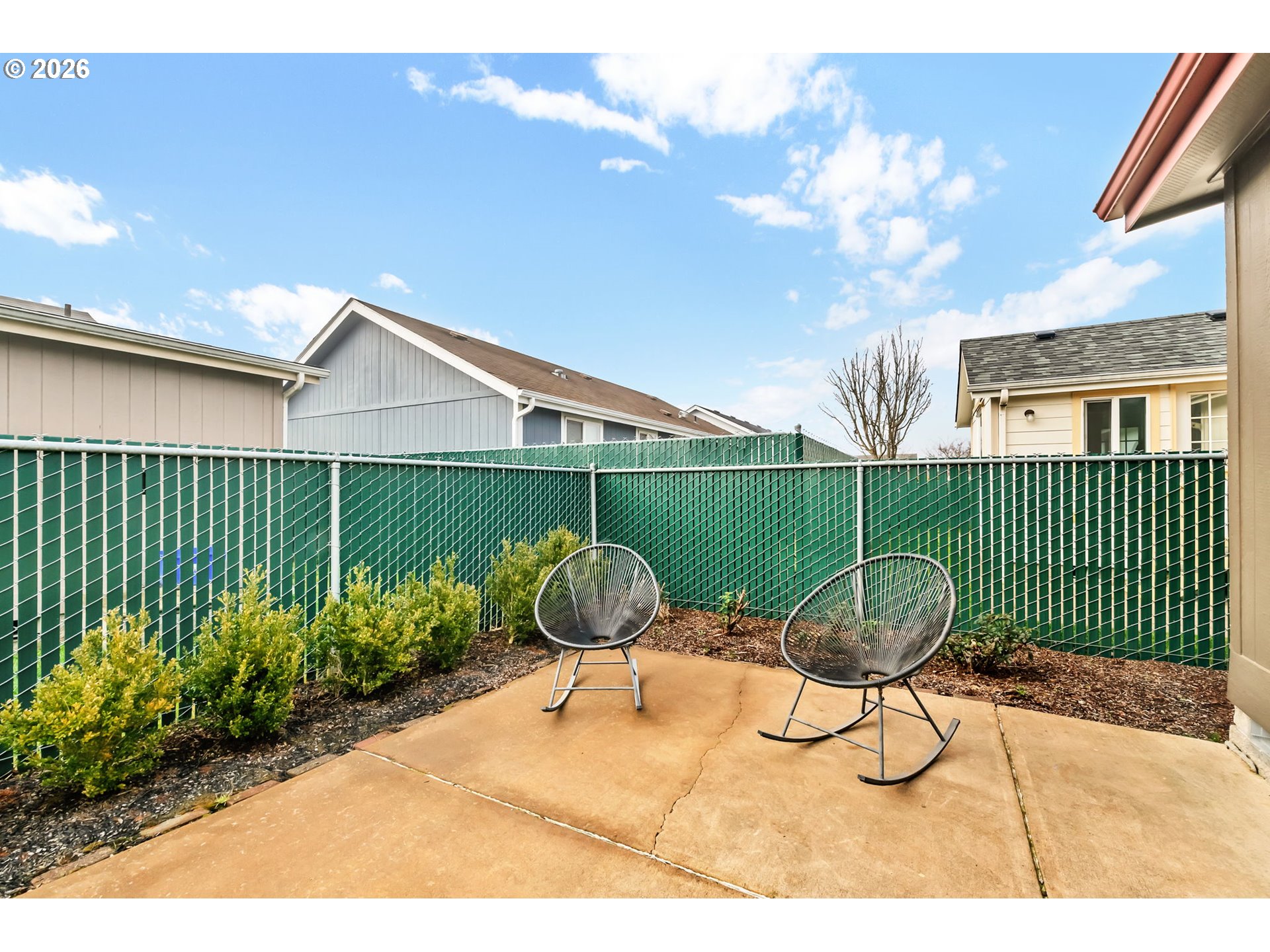 5268 Olympic Circle Eugene, OR 97402 - Photo 18 of 21 Patio