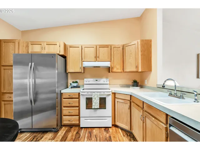 $349,000 | 5268 Olympic Circle, Eugene, OR 97402