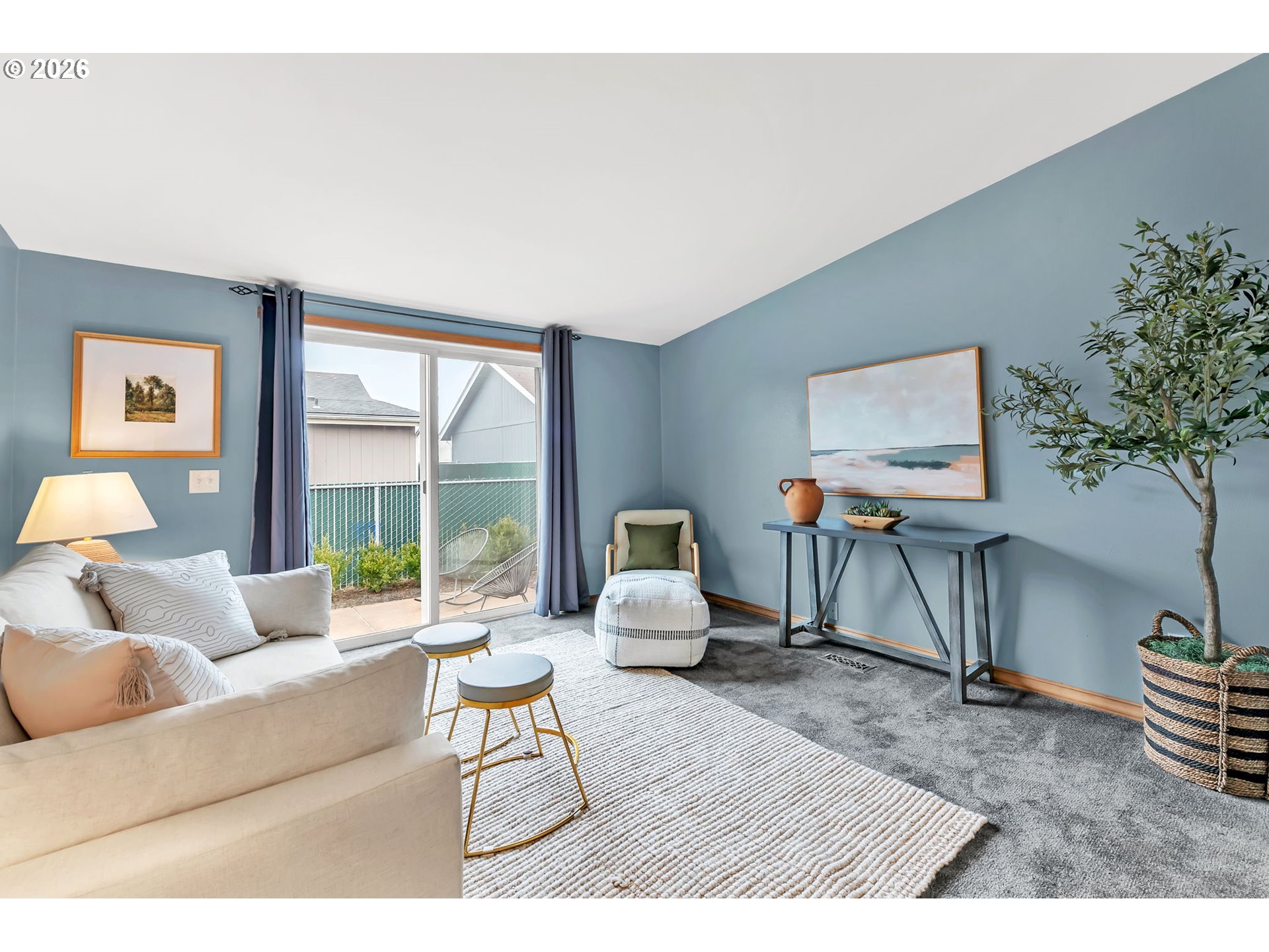 5268 Olympic Circle Eugene, OR 97402 - Photo 9 of 21