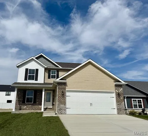 $365,000 | 713 Conner Circle, Fairview Heights, IL 62208
