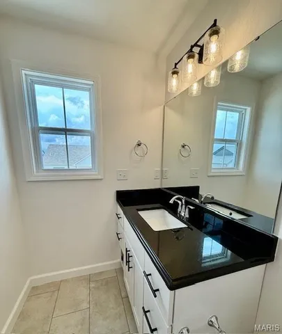 $365,000 | 713 Conner Circle, Fairview Heights, IL 62208