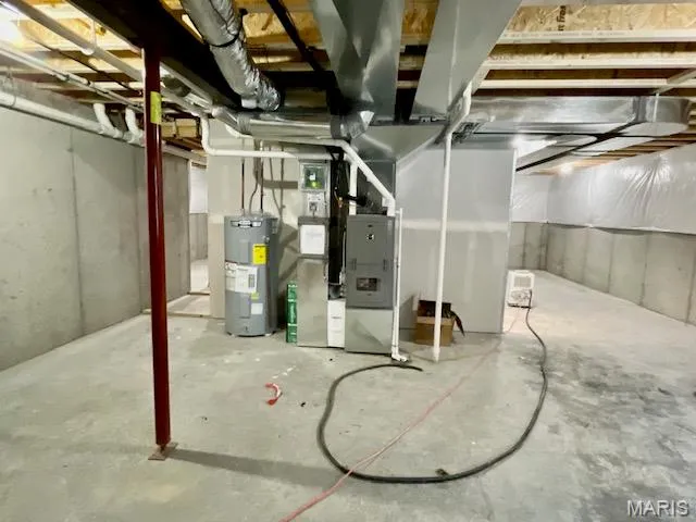 $365,000 | 713 Conner Circle, Fairview Heights, IL 62208