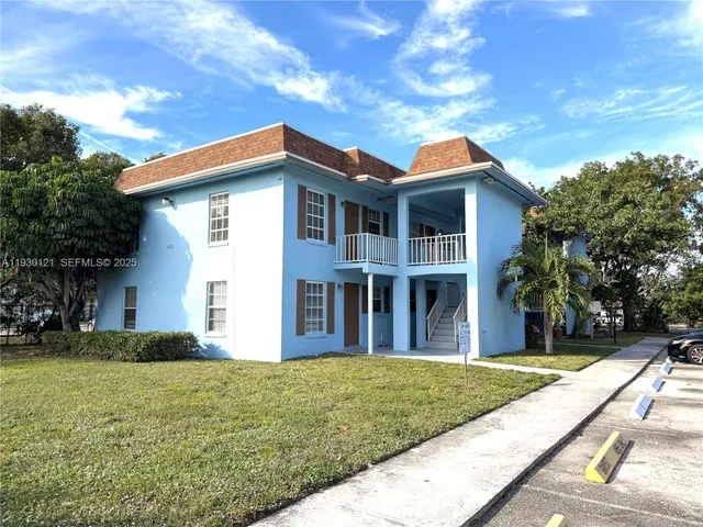 $1,500 | 4951 Wedgewood Way, Unit 1, West Palm Beach, FL 33417