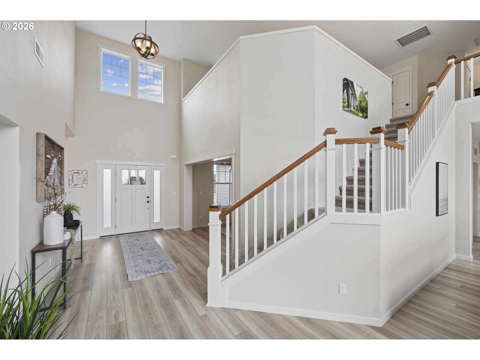 18255 Southeast Vista View Court Sandy, OR 97055 - Photo 23 of 48 a view interior of a house with wooden floor