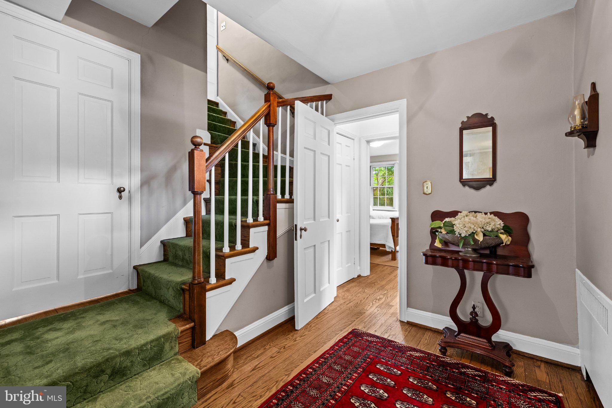 600 Hastings Road Baltimore, MD 21286 - Photo 7 of 64 Stairs to Second Level