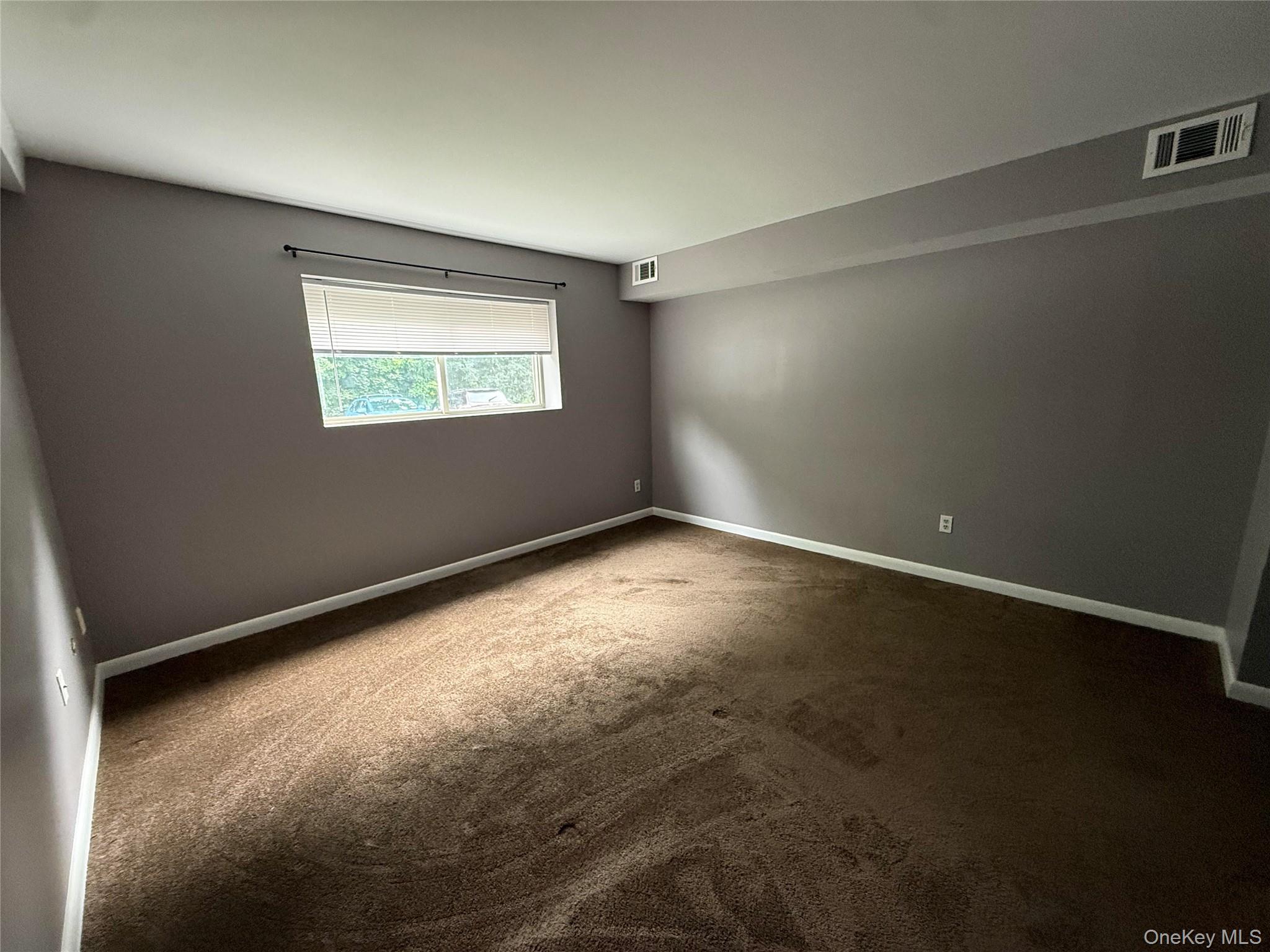 26 Cooper Road, Unit 810 Poughkeepsie, NY 12603 - Photo 14 of 23 Gallery Image 14