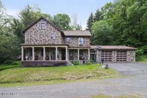 $729,000 | 204 Bellemonte Avenue, Hawley, PA 18428