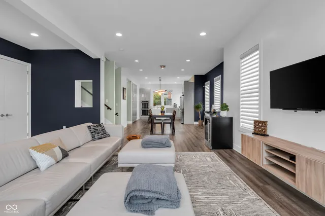 $725,000 | 1540 Central Avenue, Indianapolis, IN 46202