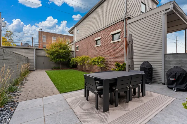 $725,000 | 1540 Central Avenue, Indianapolis, IN 46202