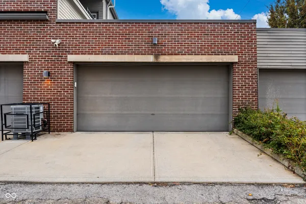$725,000 | 1540 Central Avenue, Indianapolis, IN 46202