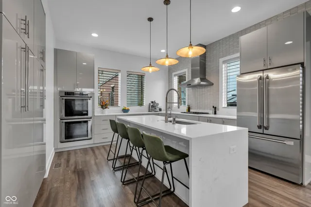 $725,000 | 1540 Central Avenue, Indianapolis, IN 46202