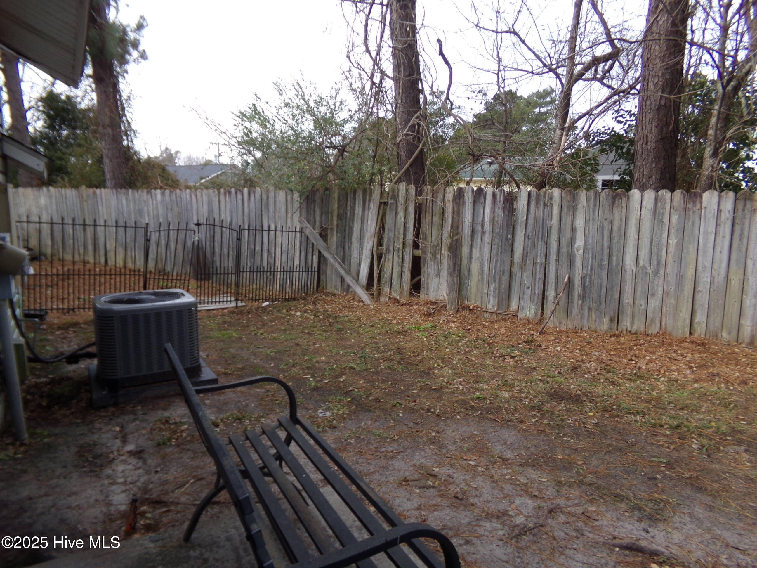 138 B Witten Circle, Unit B Havelock, NC 28532 - Photo 16 of 19 100_0254