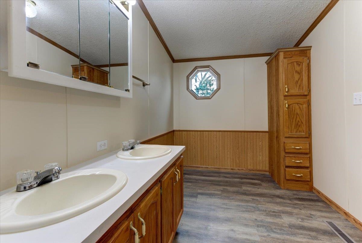 3014 Wilson Street, Unit 101 Menomonie, WI 54751 - Photo 28 of 29