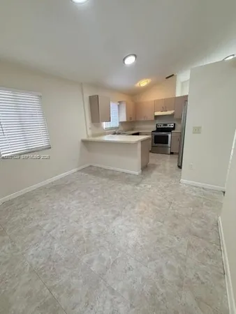 $2,990 | 1034 West Jasmine Lane, North Lauderdale, FL 33068