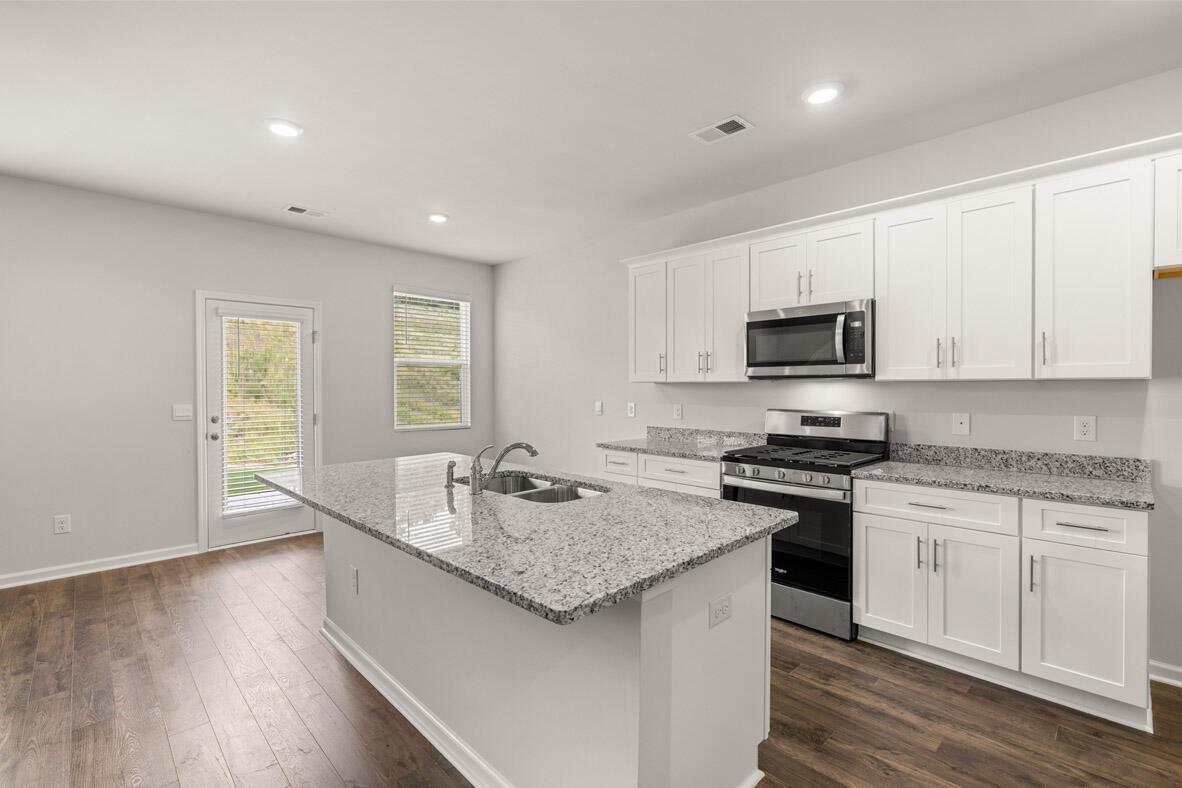 945 Raghorn Road Grovetown, GA 30813 - Photo 4 of 47 Kitchen with 9ft Island