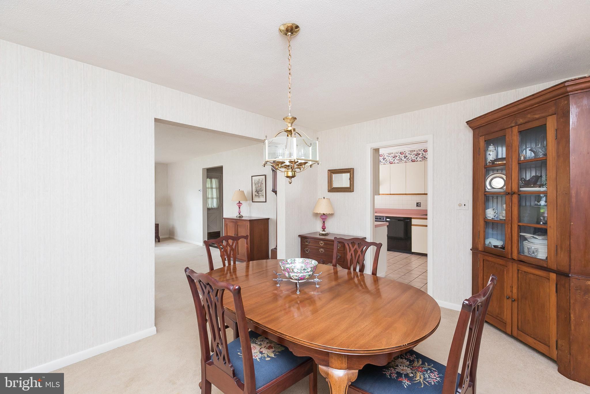 8203 Burnley Road Baltimore, MD 21204 - Photo 11 of 40 Dining room
