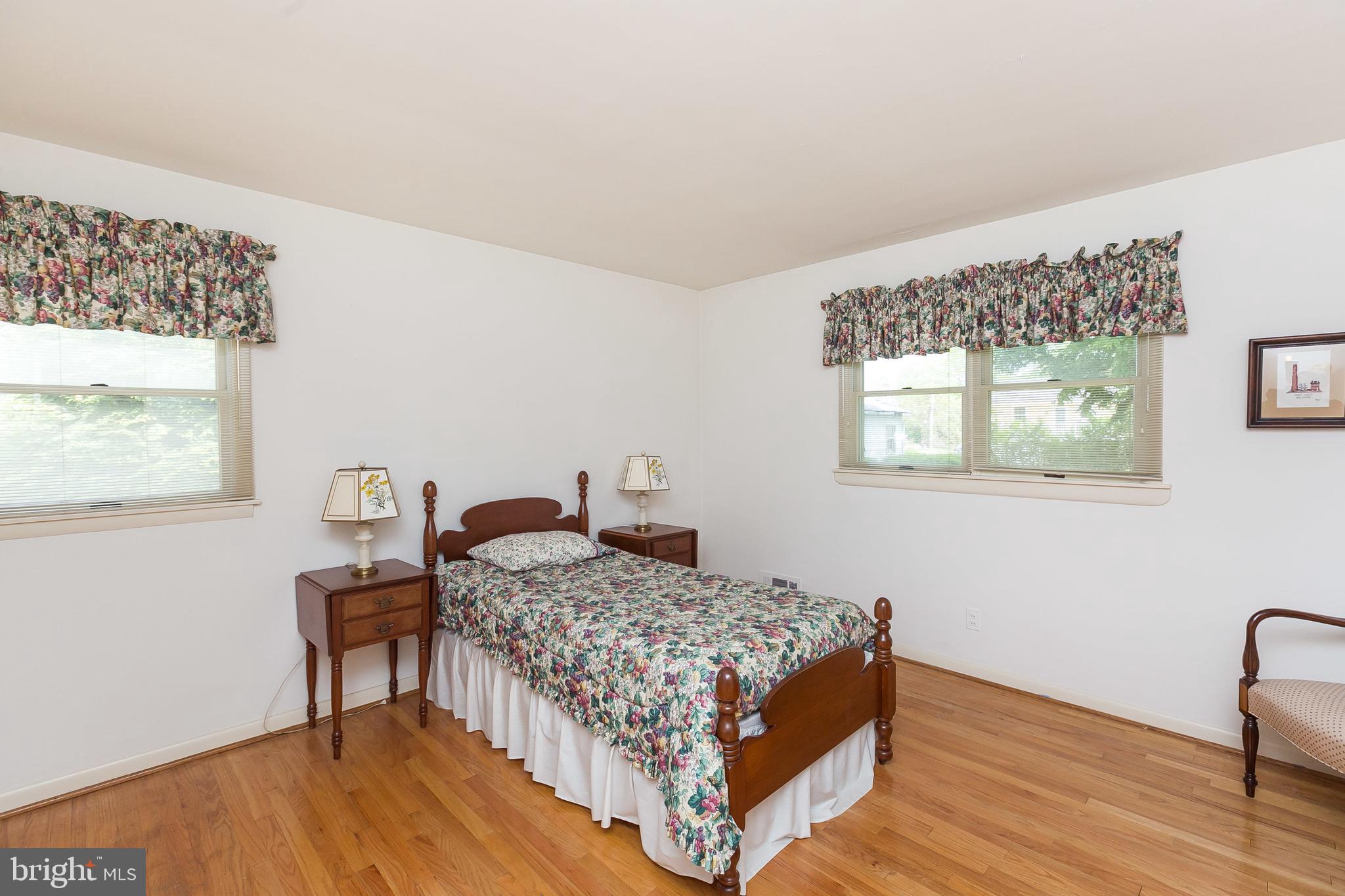 8203 Burnley Road Baltimore, MD 21204 - Photo 25 of 40 Bedroom 2 with hardwood floors