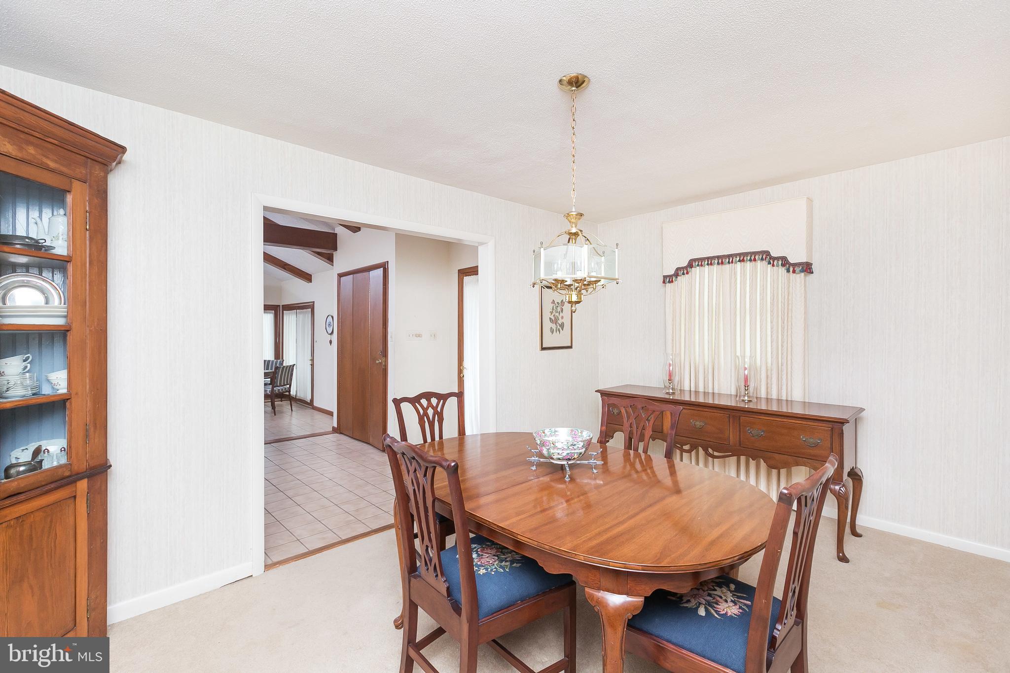 8203 Burnley Road Baltimore, MD 21204 - Photo 10 of 40 Dining room