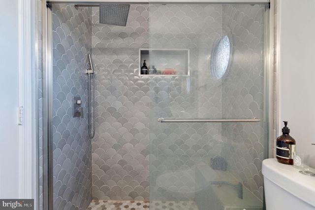 $699,000 | 2 Rockcrest Circle, Rockville, MD 20851