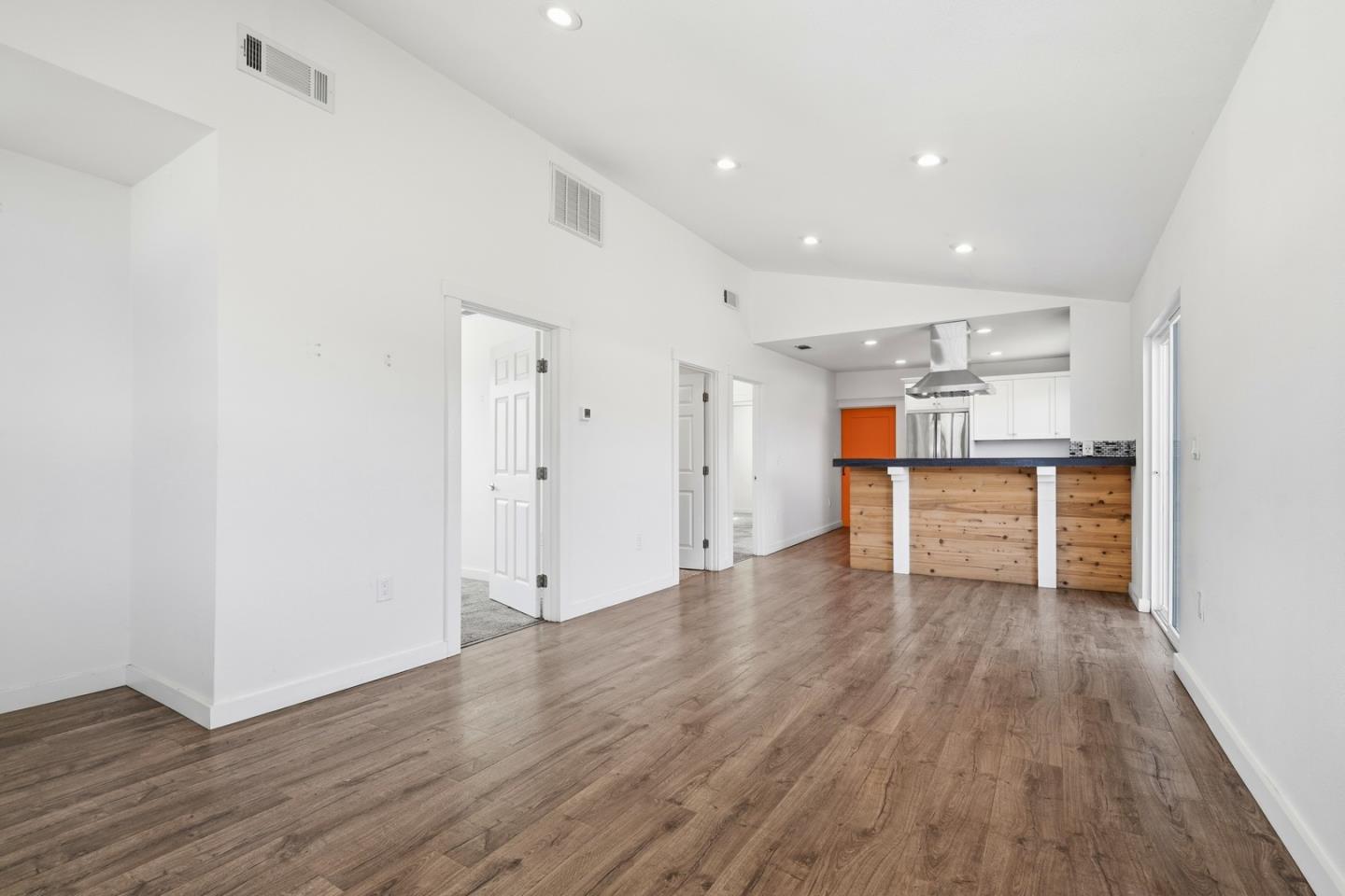16 Airport Road Freedom, CA 95019 - Photo 6 of 37