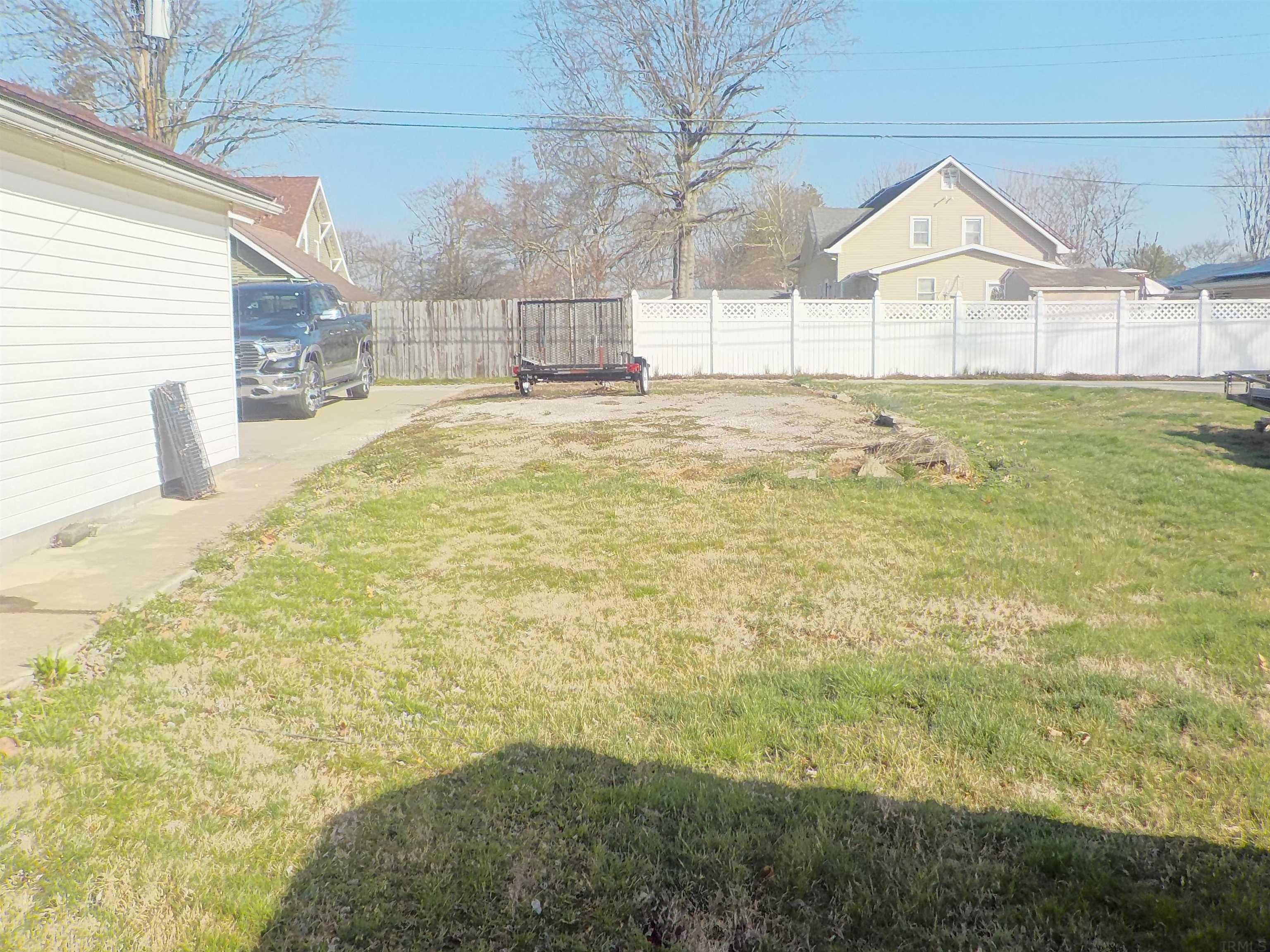 2035 13th Street Bedford, IN 47421 - Photo 15 of 18