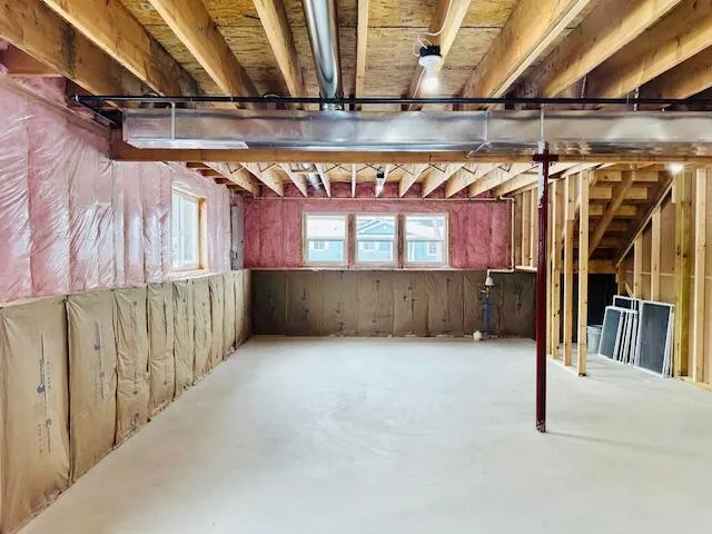 $379,900 | 560 Lincoln Street, Palmyra, WI 53156