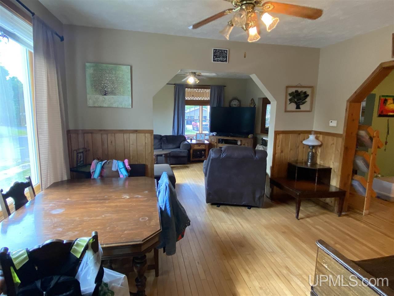 325 West Ridge Street Ishpeming, MI 49849 - Photo 8 of 57