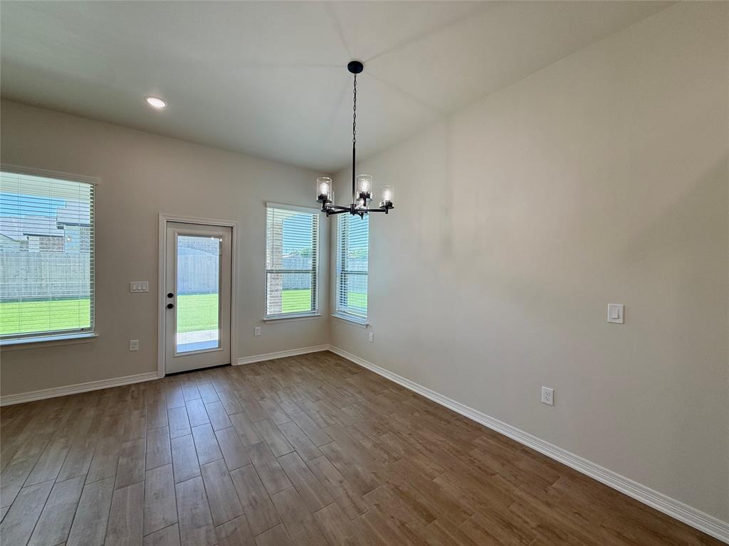 130 Lasso Loop Lorena, TX 76655 - Photo 10 of 32