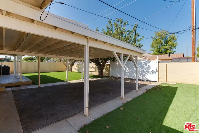 $4,895 | 11257 Collett Avenue, Granada Hills, CA 91344