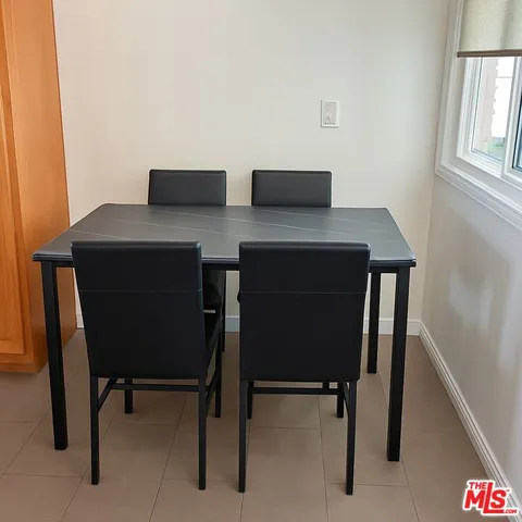 $4,895 | 11257 Collett Avenue, Granada Hills, CA 91344