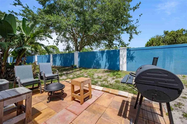 $265,000 | 3350 Fox Hunt Drive, Palm Harbor, FL 34683