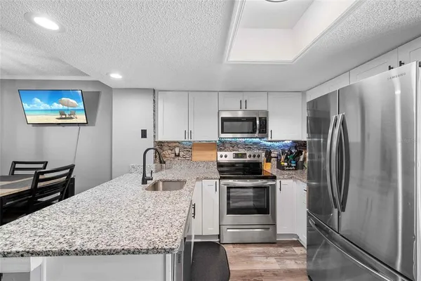 $265,000 | 3350 Fox Hunt Drive, Palm Harbor, FL 34683